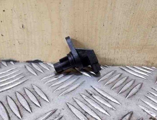 MERCEDES-BENZ E-Class W212/S212/C207/A207 (2009-2016) Crankshaft Position Sensor A0061537728,0232103082 26129804