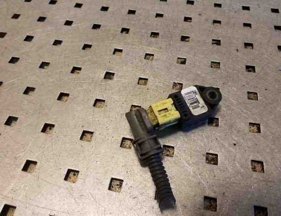TOYOTA Corolla Verso 1 generation (2001-2009) Rear Left Crash  Sensor 8917302030 26140389