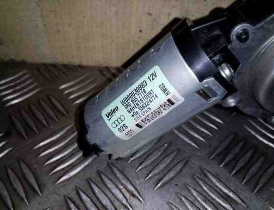 AUDI Q5 8R (2008-2017) Bagāžas nodalījuma loga tīrītāja motorīts W000030883,8R0955711B 26161618