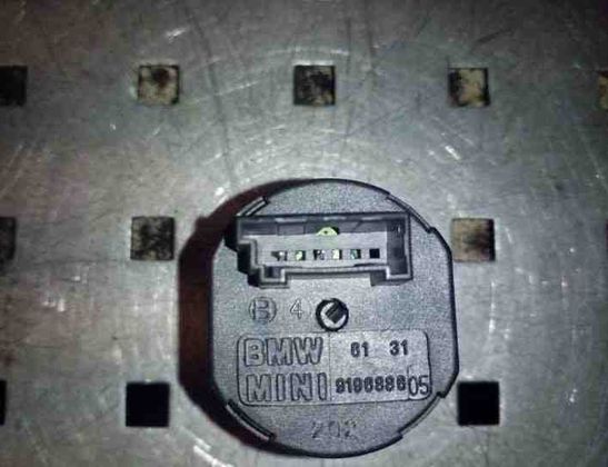 BMW 3 Series F30/F31 (2011-2020) Vadības paneļa drošības spilvens SRS 61319196886,9196886 26164512