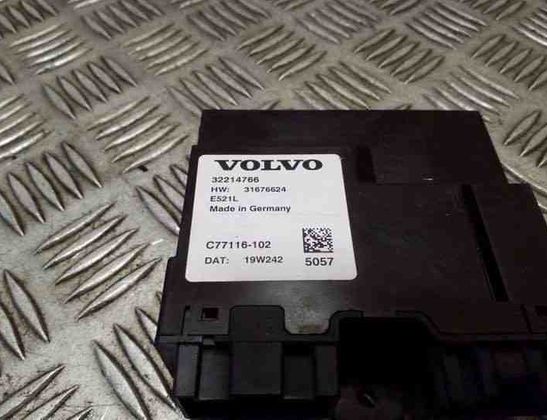 VOLVO XC90 2 generation (2014-2024) Блок управления крышки багажника 32214766 26195288