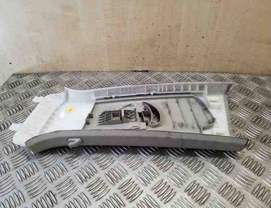 AUDI Q5 8R (2008-2017) Стойка правой стороны 8R0867244B,8R0867294 26196601