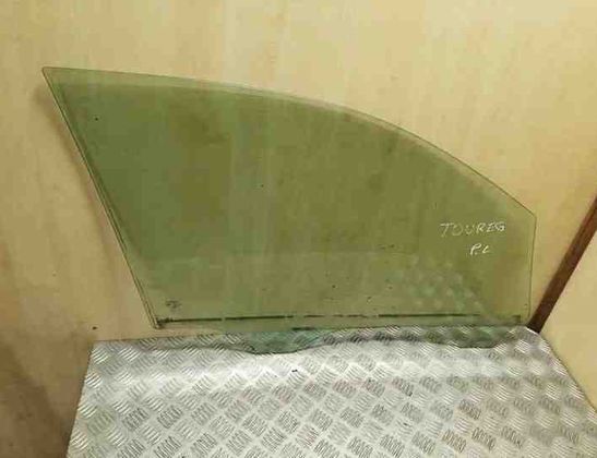 VOLKSWAGEN Touareg 2 generation (2010-2018) Front Left Door Glass 26217764