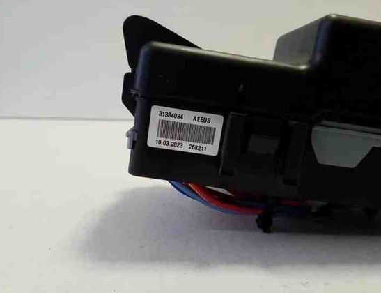 VOLVO XC60 2 generation (2017-2024) Fuse box 31384034,31676133 26234144