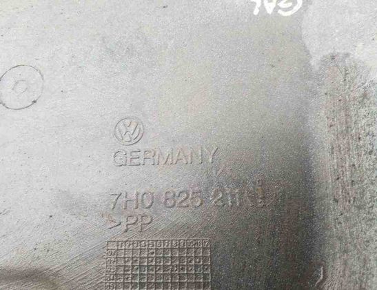 VOLKSWAGEN Transporter T5 (2003-2015) Other Undercover Panel 7H0825211 32158318