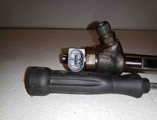 VOLKSWAGEN Tiguan 2 generation (2016-2024) Fuel Injector 04L130277AC,0445110469 32163655