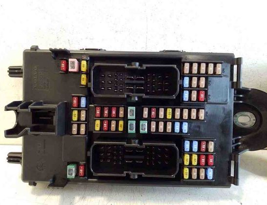 VOLVO XC60 2 generation (2017-2024) Fuse Box 31682732,31494567,32142591 32178764