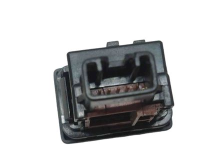TOYOTA Avensis T27 F10/F11 (2009-2017) Переключатель открытия топливного бака 15C252 24691629