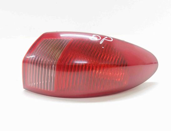 ALFA ROMEO 147 E90/E91/E92/E93 (2004-2013) Aizmugurējais labais lukturis 46556347 27816846