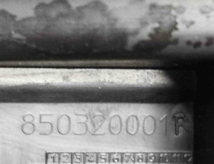 RENAULT Laguna 3 generation (2007-2015) Aizmugurējā labā bampera stiprinājums 850320001R 27864659