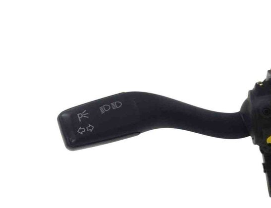 AUDI A6 C5/4B (1997-2004) Подрулевой переключатель 8E0953549F 30915571