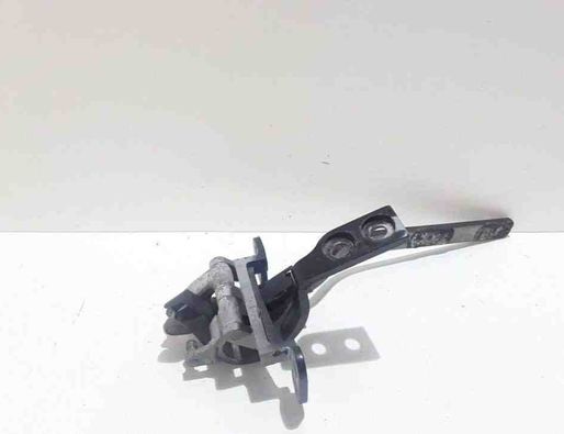 PORSCHE Cayenne 955 (2002-2010) Петля крышки багажника правая 7L5827302B 31408809