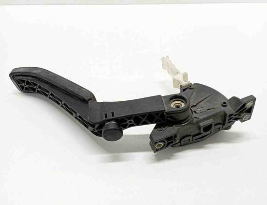 PORSCHE Cayenne 955 (2002-2010) Akseleratora / gāzes pedālis 7L0723507 31552312