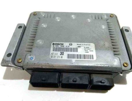 CITROËN C5 1 generation (2001-2008) Motora vadības bloks 9637137380 31645634