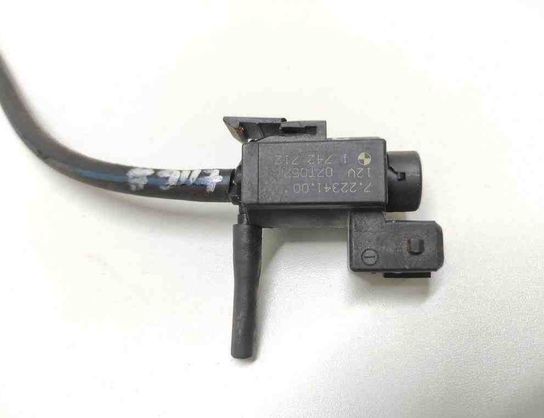 BMW 7 Series E65/E66 (2001-2008) Solenoid Valve 72234100 32081874