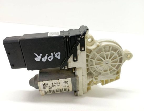VOLKSWAGEN Golf 4 generation (1997-2006) Front Left Door Window Regulator Motor 1J1959802D 32863819