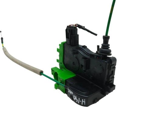 HYUNDAI i40 VF (1 generation) (2011-2020) Замок задней правой двери 814203Z000 33062726