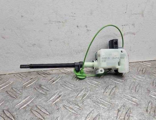 VOLVO V60 1 generation (2010-2020) Fuel Tank Cover Lock 86113136 24165585