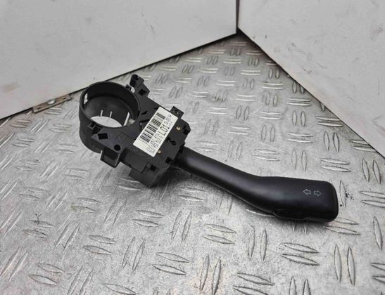 AUDI TT 8N (1998-2006) Indicator Wiper Stalk Switch 8L0953513G 25903655