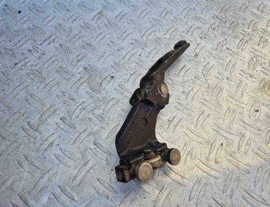 VOLKSWAGEN Caddy 3 generation (2004-2015) Sliding door top bracket 2K0843335A 26111867