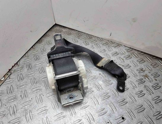 BMW X3 E83 (2003-2010) Ремень безопасности задний левый S3344836101X,33031970,33028136 27937756