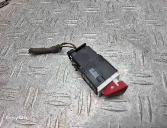 VOLKSWAGEN Passat B6 (2005-2010) Avārijas poga 3C0953509 30392152