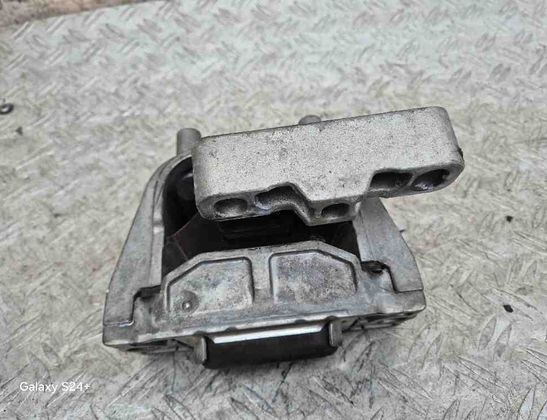 SKODA Octavia 2 generation (2004-2013) Right Side Engine Mount 1K0199262CN 31613127