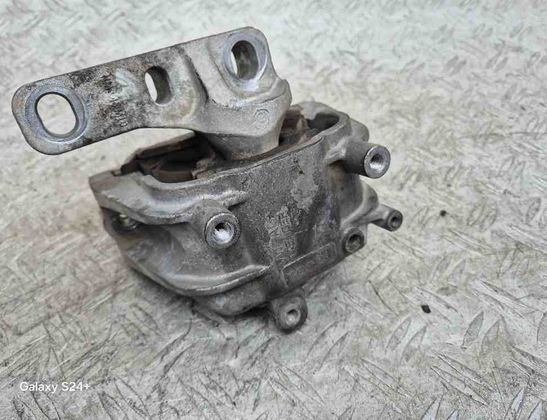 SKODA Octavia 2 generation (2004-2013) Right Side Engine Mount 1K0199262CN 31613127