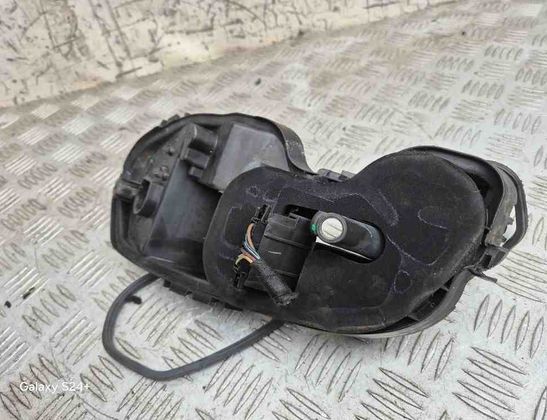 VOLKSWAGEN Scirocco 3 generation (2008-2020) Rear light contacts 1K8945257C 32602046