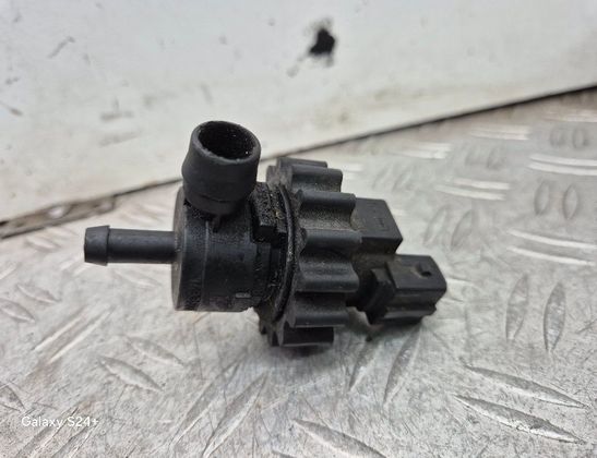 BMW 5 Series E39 (1995-2004) Vakuuma vārsts 1433602 32744734
