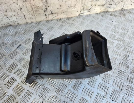 BMW 7 Series E38 (1994-2001) Air Intake Tube 8125967,51718125967 32864801