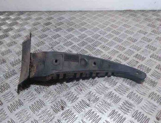 AUDI RS 6 C5 (2002-2004) Держатель бампера передний левый 4B6807453 22229804