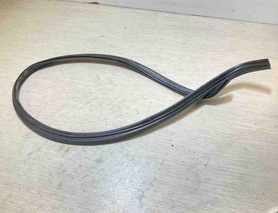 MERCEDES-BENZ Sprinter B (2005-2010) Резина моторного отсека A9108870000 22246639