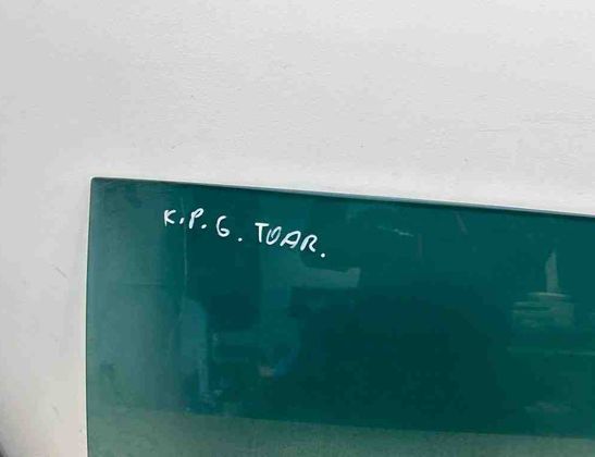 VOLKSWAGEN Touareg 2 generation (2010-2018) Стекло задней праой двери 43R00191090,AS3 31414926