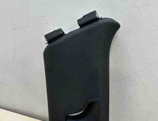 PORSCHE Cayenne 958 (2010-2018) Aizmugurējā kreisā statnes apdare 7P5867241M 31415579