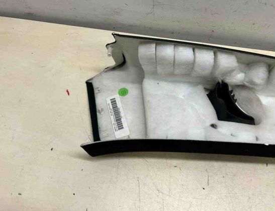 PORSCHE Cayenne 958 (2010-2018) Right Side Pillar Trim 7P5867242M 31419920