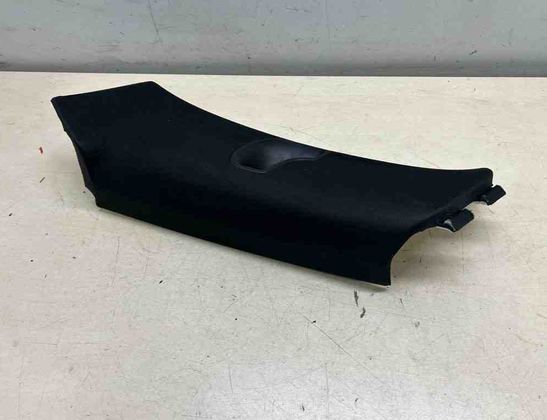 PORSCHE Cayenne 958 (2010-2018) Right Side Pillar Trim 7P5867242M 31424947