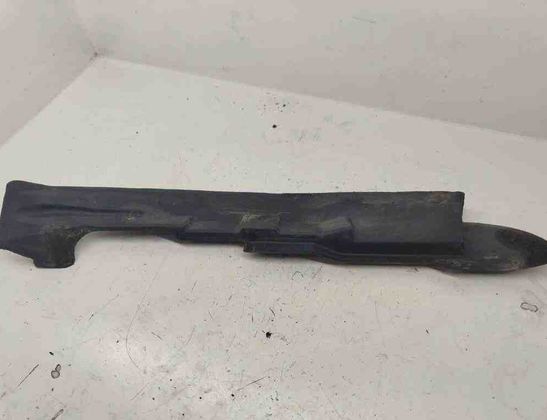 AUDI A4 B7/8E (2004-2008) Spārna Nobeigums 8D0821112 31901278