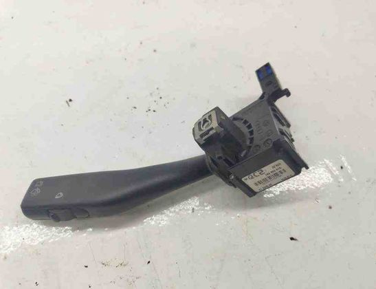 SEAT Altea 1 generation (2004-2013) Wiper Control 1K0953519 31902050