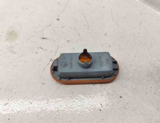 VOLKSWAGEN Transporter T5 (2003-2015) Front Left Fender Turn Signal 3B0949117B 31902323