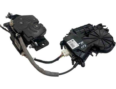 BMW 5 Series F10/F11 (2009-2017) Aizmugurējā bagāžnieka slēdzene 912935105,51247208371 31856029