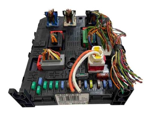 PEUGEOT 5008 1 generation (2009-2016) Fuse box 966689568001,281192483C 32572603