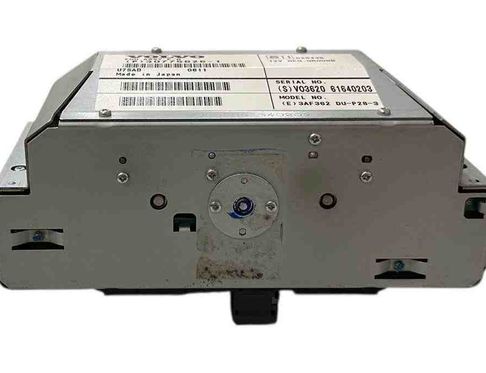 VOLVO XC70 3 generation (2007-2020) Navigation Display 32590300
