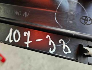 PEUGEOT Expert 2 generation (2007-2020) Priekšējo kreiso durvju moldings 98091768 32552342