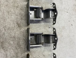 OPEL Vivaro B (2014-2019) Aizmugurējo labās puses durvju viru komplekts 844009592R 33008863