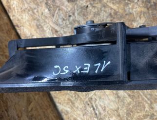 LEXUS RX 2 generation (2003-2009) Dzinēja dzesēšanas ventilators/difuzors 422750-1710,89257-30070 33049149