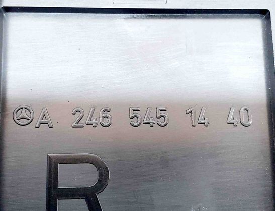 MERCEDES-BENZ A-Class W176 (2012-2018) Drošinātāju kārba A2465400340,A2469067200 17406397