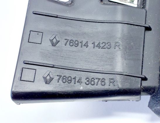 RENAULT Captur 2 generation (2019-2023) Kreisās puses statņu apdare 769141423R,769143676R,769149392R 32935106