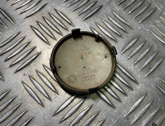 AUDI A6 C5/4B (1997-2004) Колпаки на колеса 4B0601170 22337391