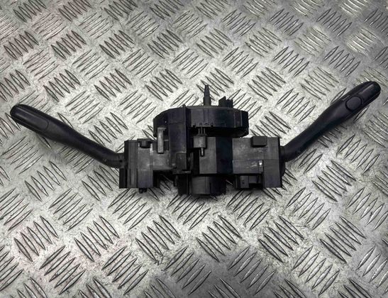 AUDI A3 8L (1996-2003) Pagrieziena rādītāja mehānisms 8L0953513G 25406404